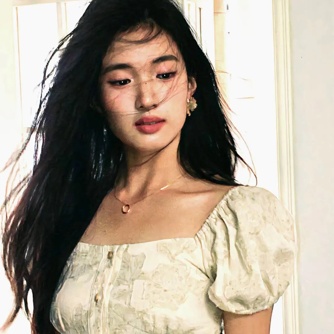 看上去很美海报